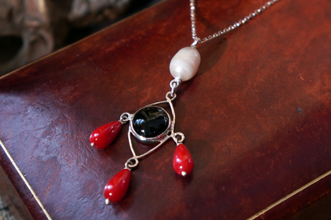 Ojo Necklace