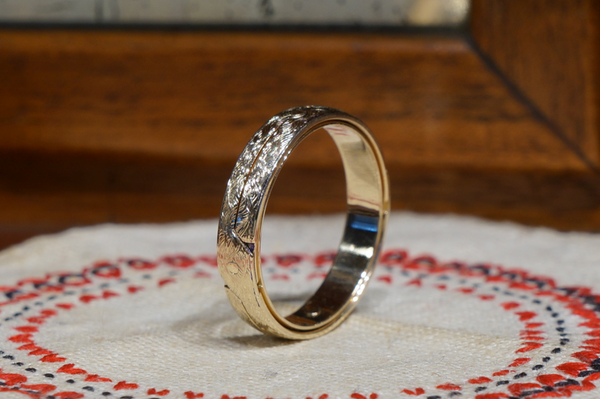 Pattern Engraving for Wide Band Armillary Rings – Black Adept