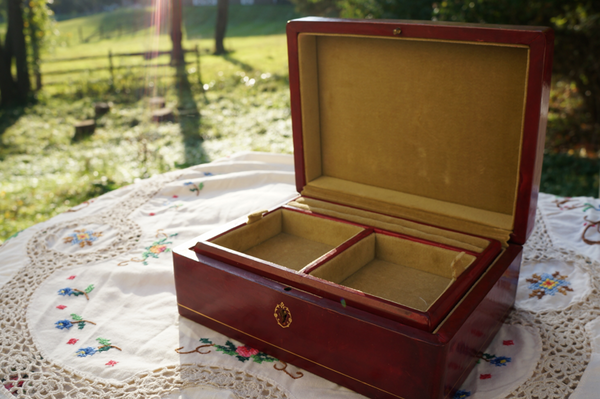 Vintage Leather Florentine Jewelry Box
